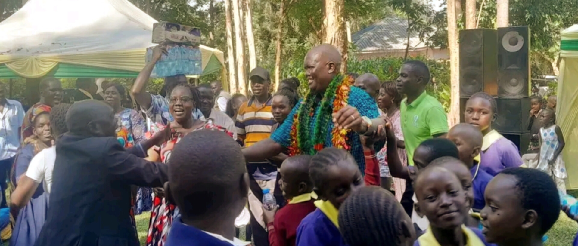 “Who Ate the Money?” Osiya Questions Fate of Ruto’s KSh2 Million Market Donation